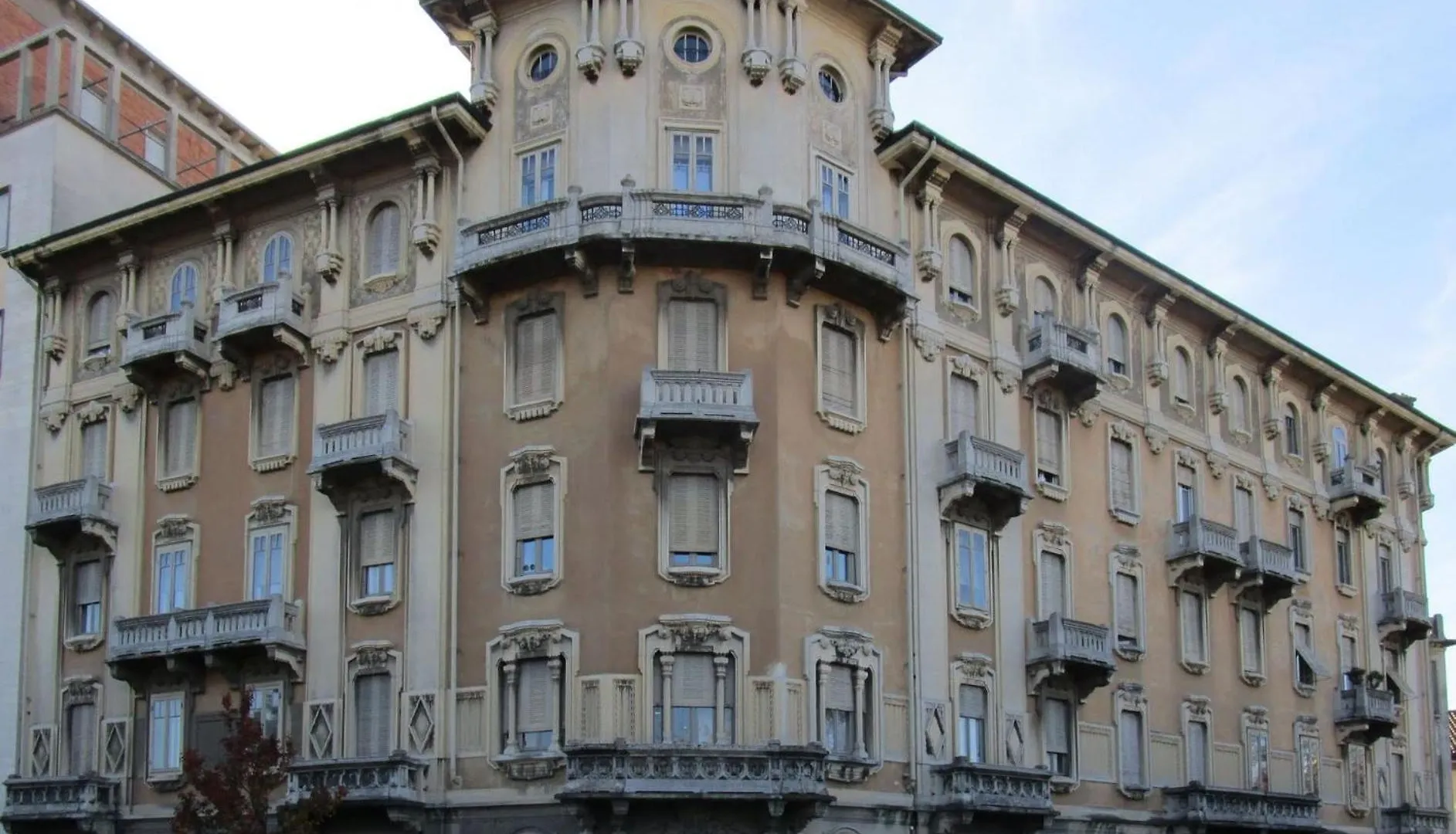 Guest House Mameli44 Busto Arsizio