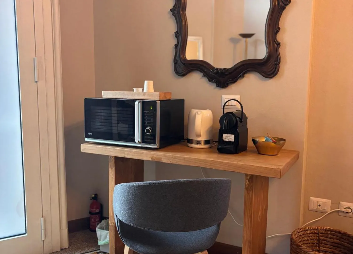 Guest House Mameli44 Busto Arsizio 0*,  Italy